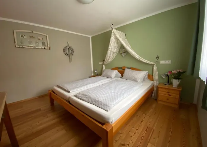 Holdermuehle בית הארחה 3*