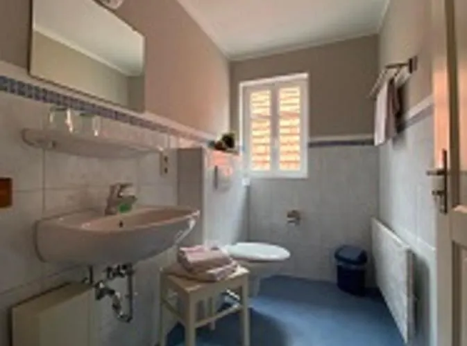 Holdermuehle בית הארחה