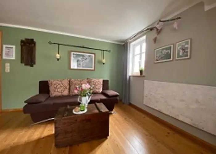 Holdermuehle בית הארחה