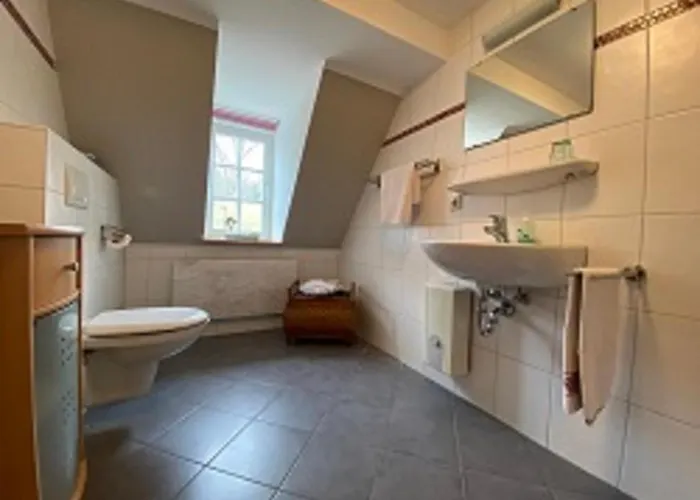 Holdermuehle בית הארחה 3*